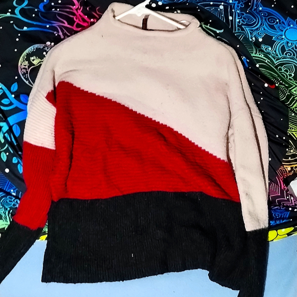 Love Scarlett sweater for women sized Medium